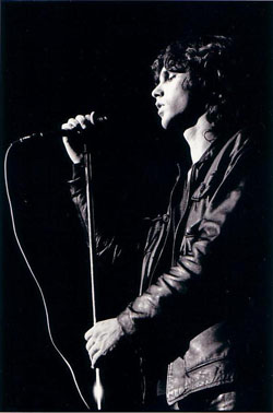 20090727001858-morrisontwit.jpg